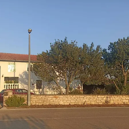 Ton I - Two Bedroom With A Balcony A1 * Zaton (Sibenik-Knin)